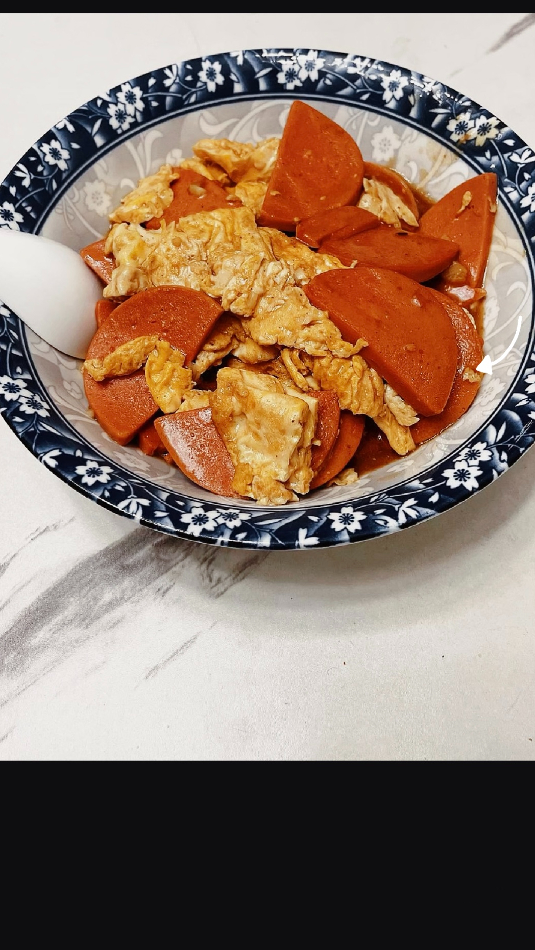 花费5.2块|90后挑战10块钱给老婆做饭第3顿,今天吃火腿鸡蛋盖饭