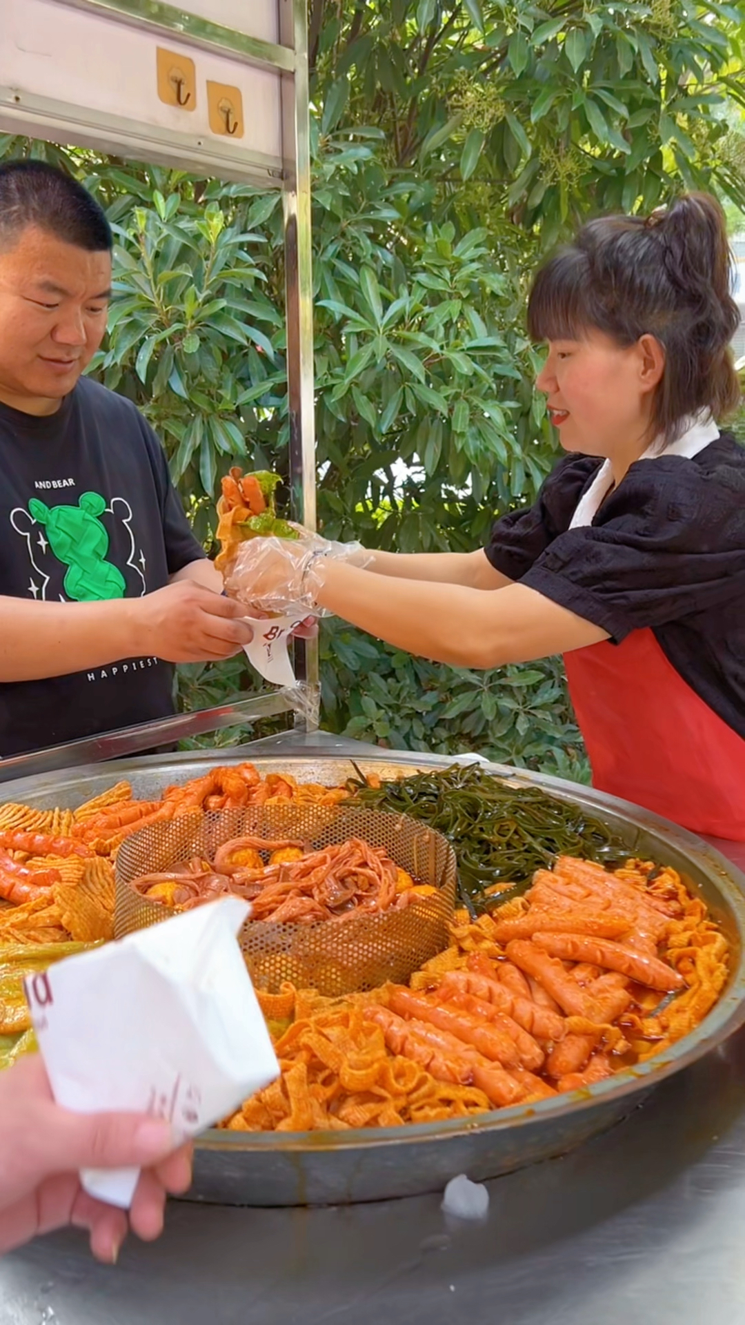 #特色小吃 #流动摆摊 #鸭肠卷饼