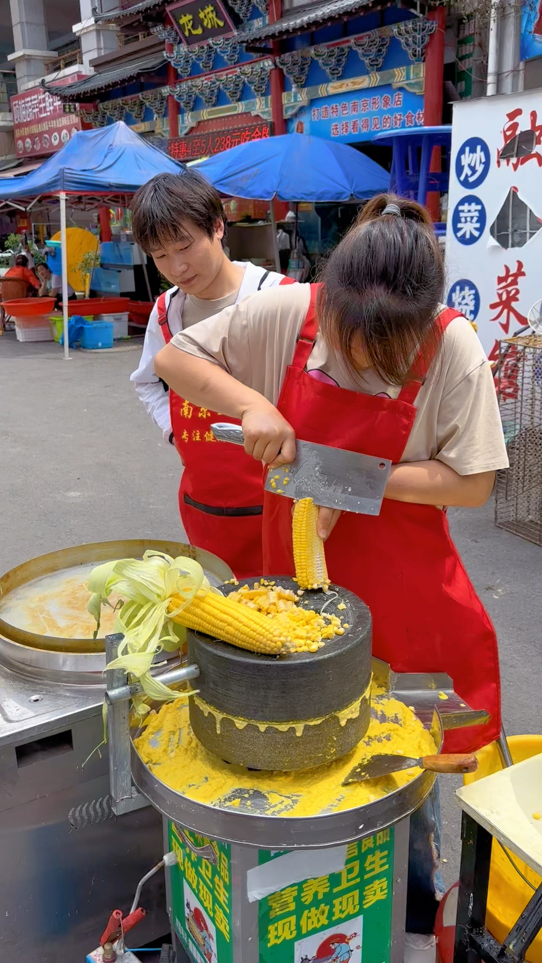 玉米饼怎么做才好吃,大厨教你技巧,外酥里嫩,香甜可口