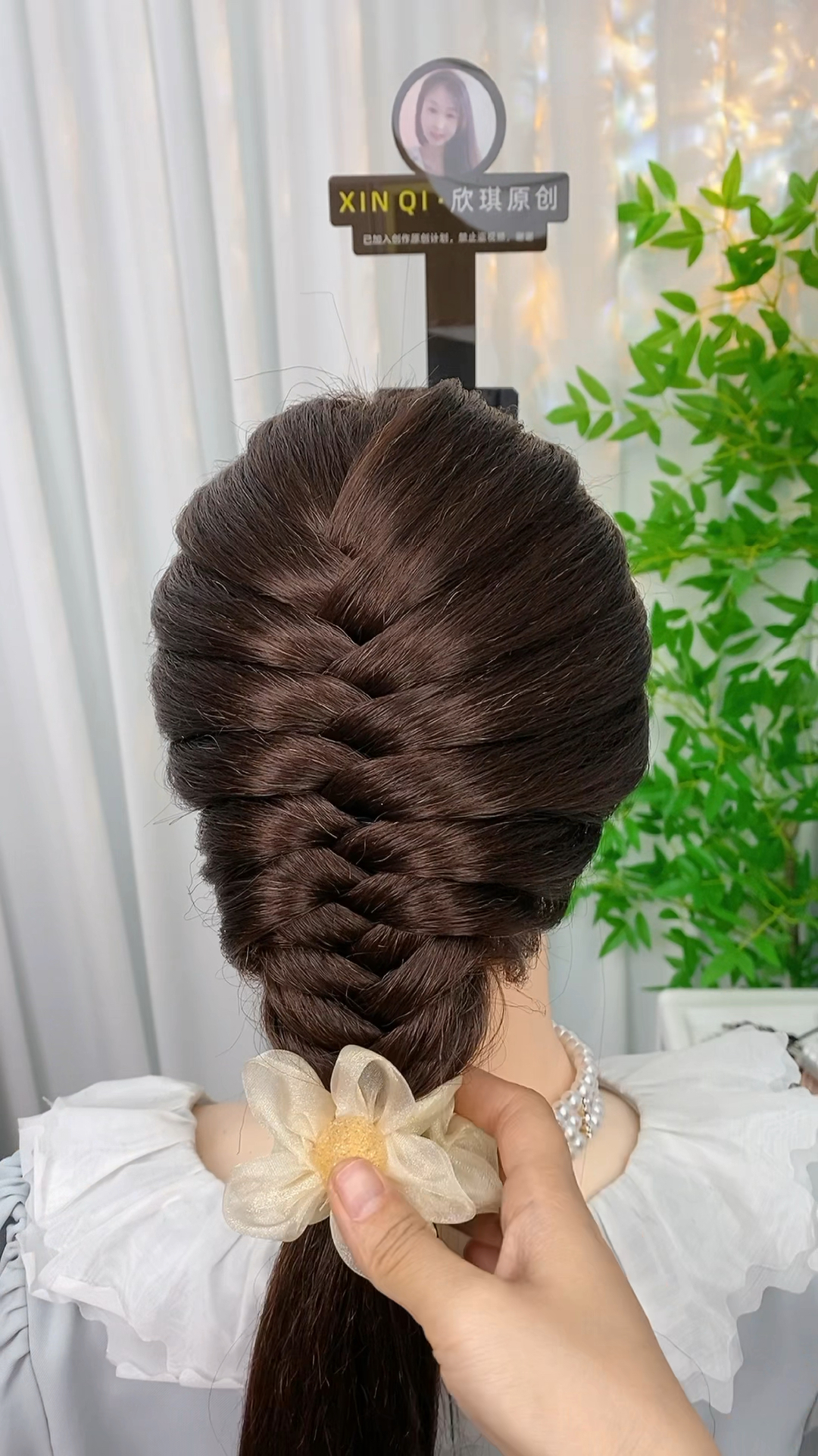 满头鱼骨辫完整版慢动作教程,一看就会