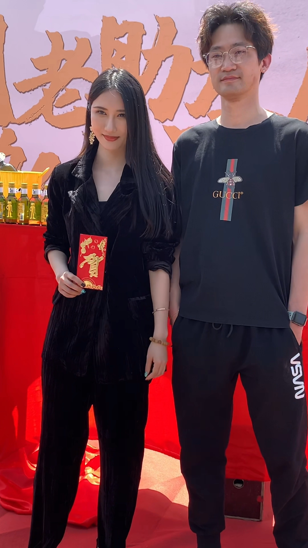 你们喜欢拍照出剪刀手吗