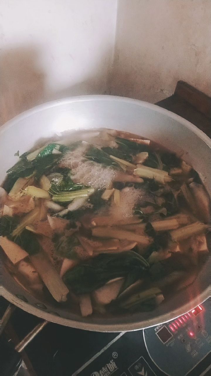自己做的西北美食萝卜烩菜