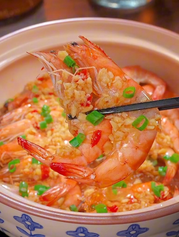 想吃鲜虾蒜蓉粉丝煲自己在家做