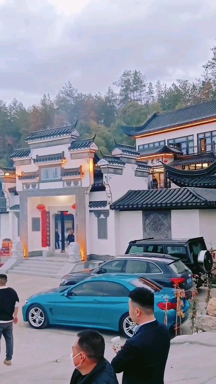 徽派风格农村自建房别墅,新中式格调,呈现雅致风貌