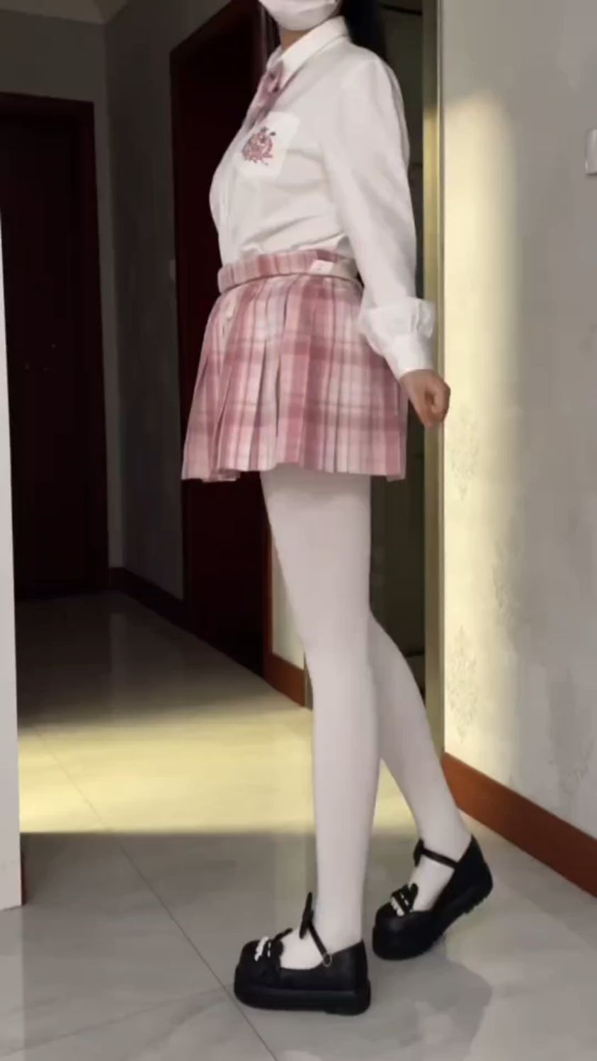 抵达一楼天鹅绒白色连裤袜