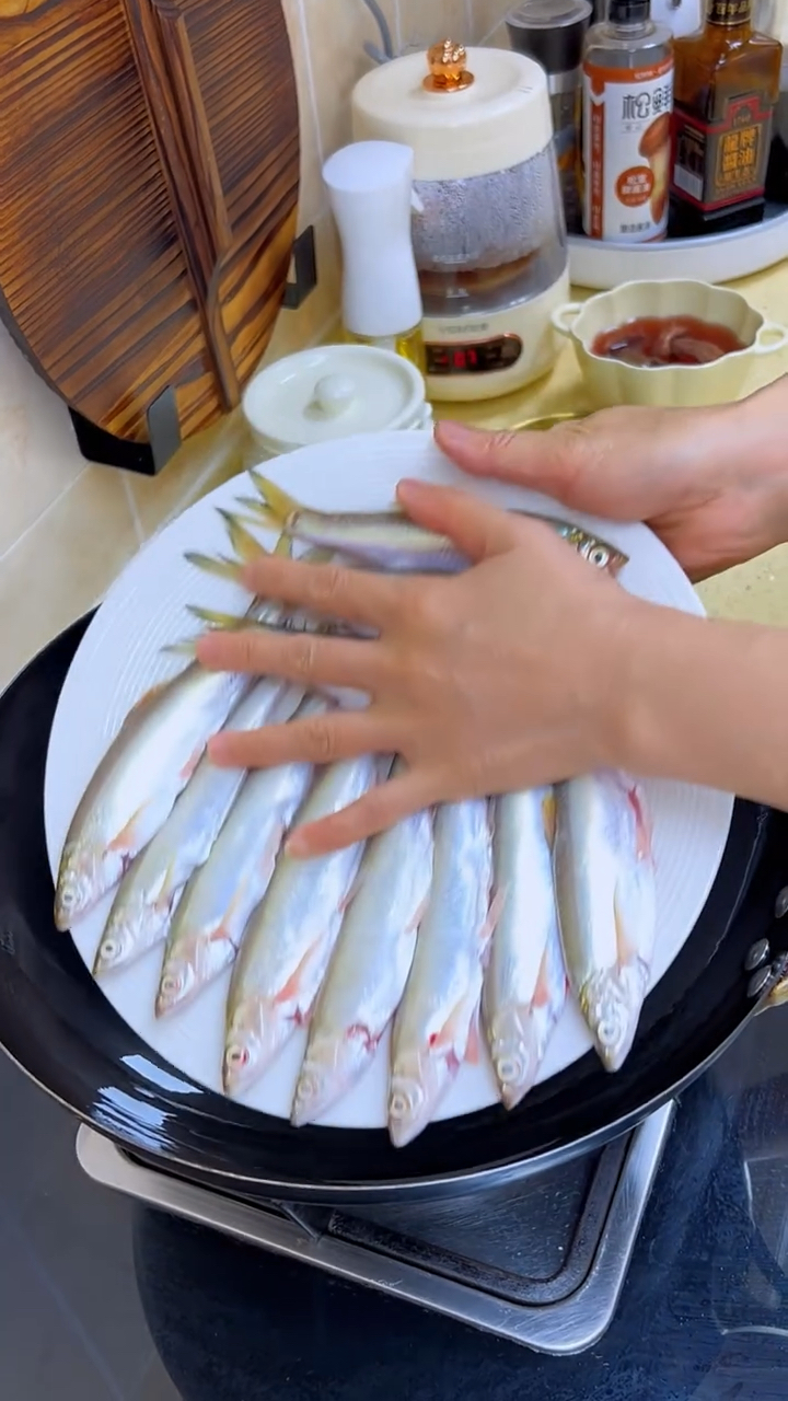 干锅棍子鱼这样做太香了