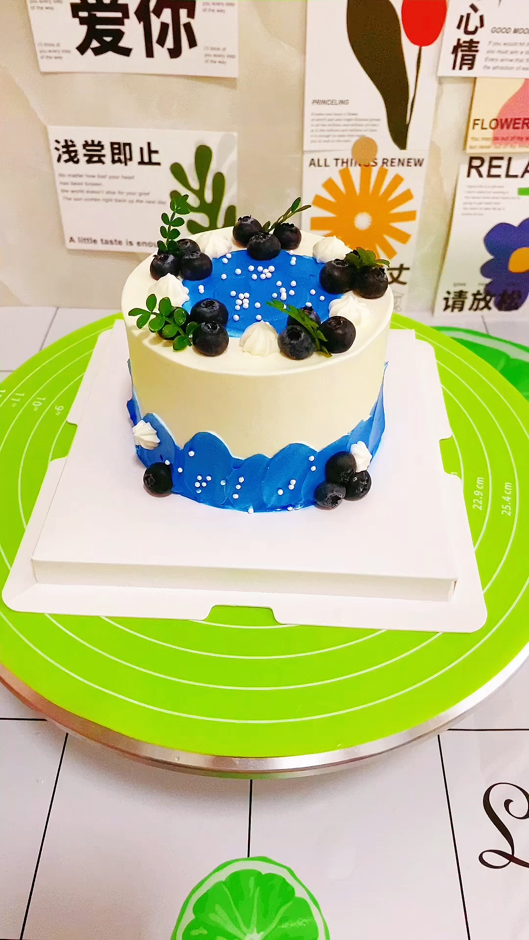 #本地推荐#南阳市,蓝色系小蛋糕,安静、忧郁、颜值!喜欢吗?