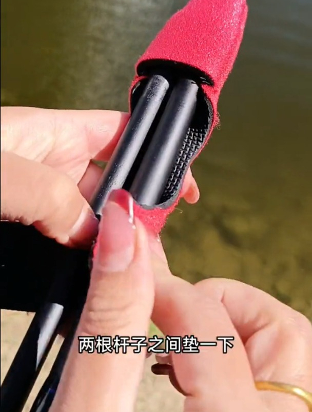路亚钓鱼不用频繁的收线挂饵了,老钓鱼常用这方法收竿!