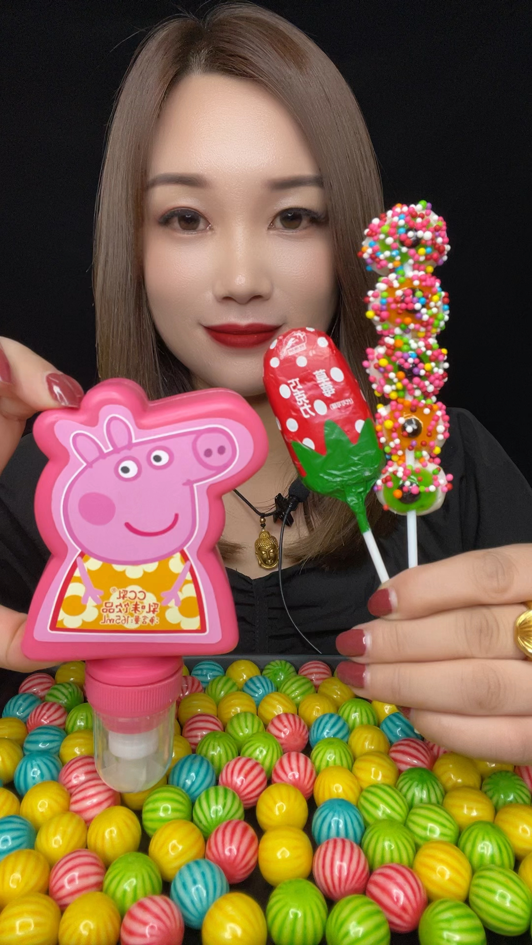 眼珠糖 草莓巧克力 佩奇果汁