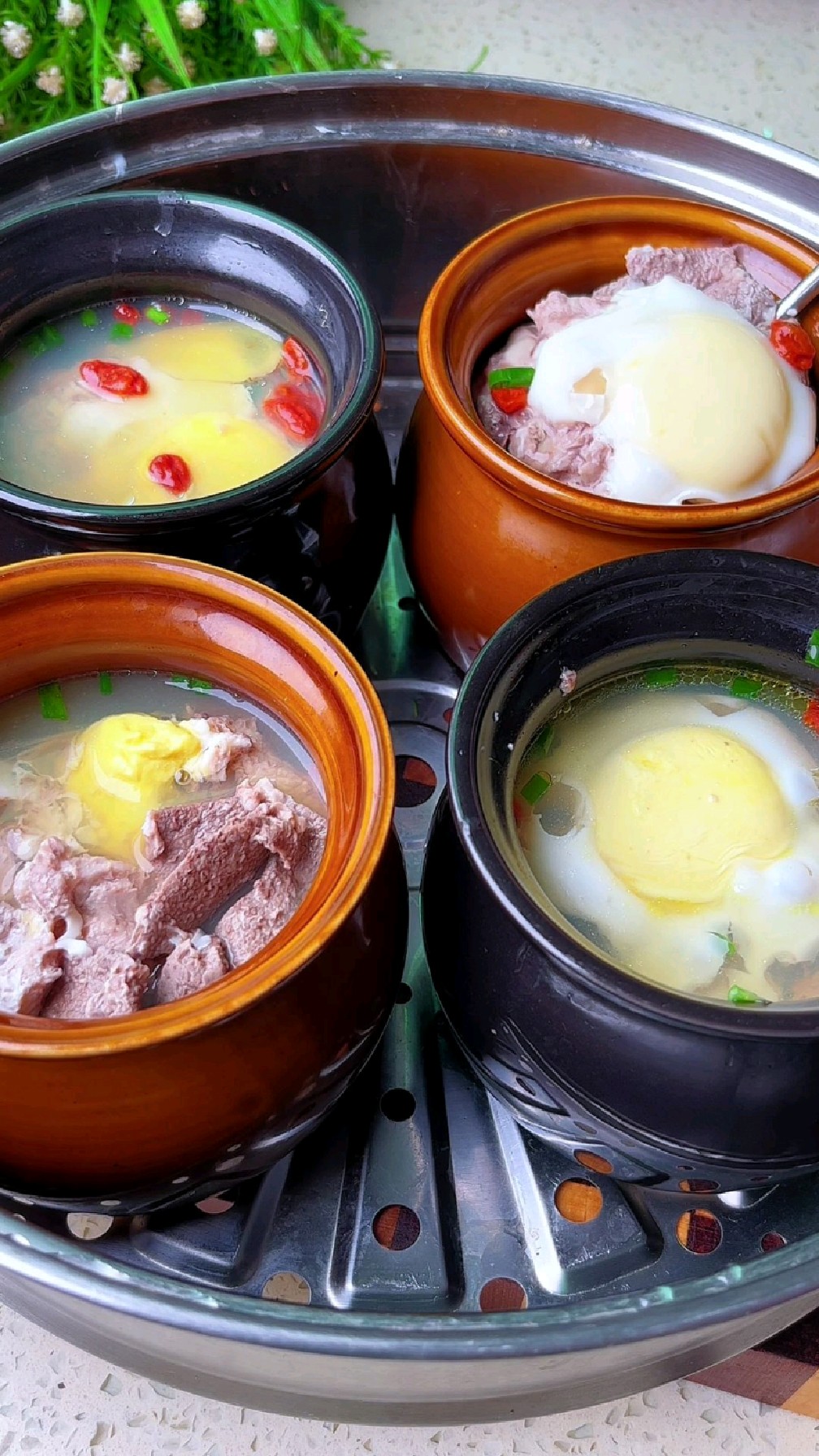 孩子想喝瓦罐汤不用去买,学会了,可以经常的炖给他喝补充营养