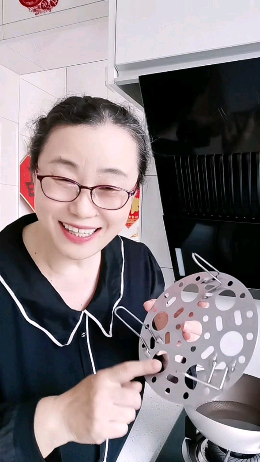你家用啥蒸架?我家多功能蒸架可折叠,还能当锅架隔热