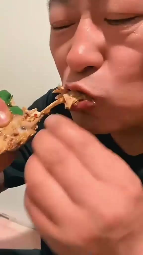 农村美食,凉拌鸡骨架
