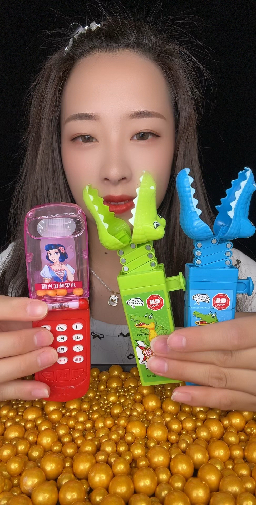 伸缩鳄鱼玩具小糖果