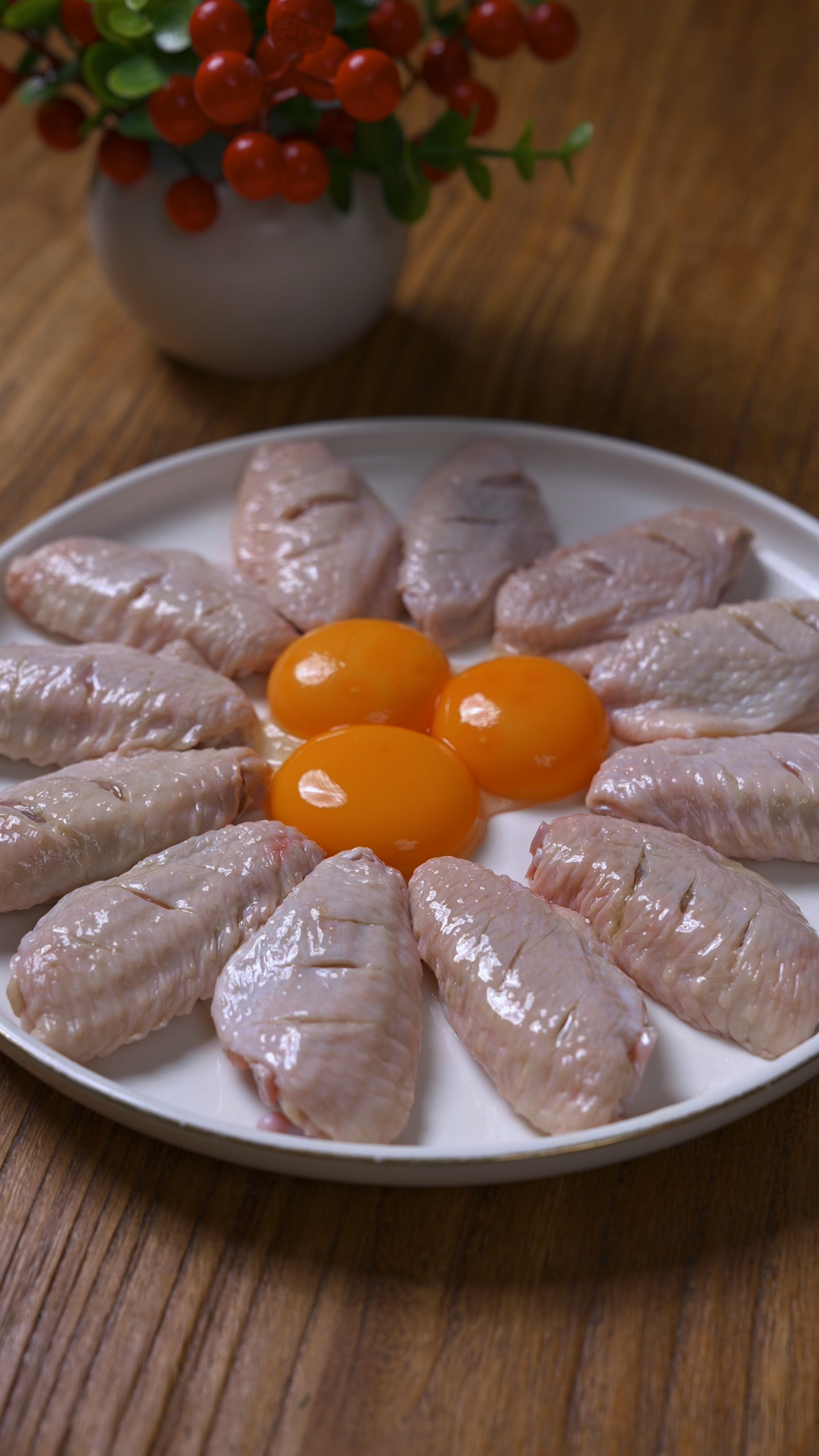 以后孩子想吃炸鸡翅,你就试试这做法,轻松在家做出脆皮香酥鸡翅