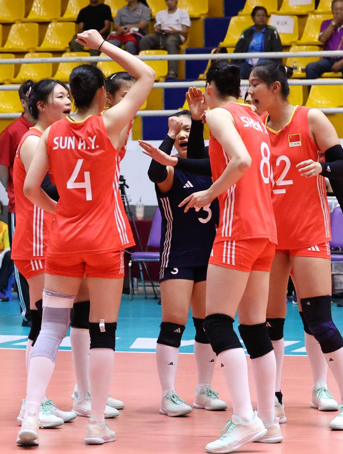 醒目!U18女排亚锦赛金牌战中国PK日本