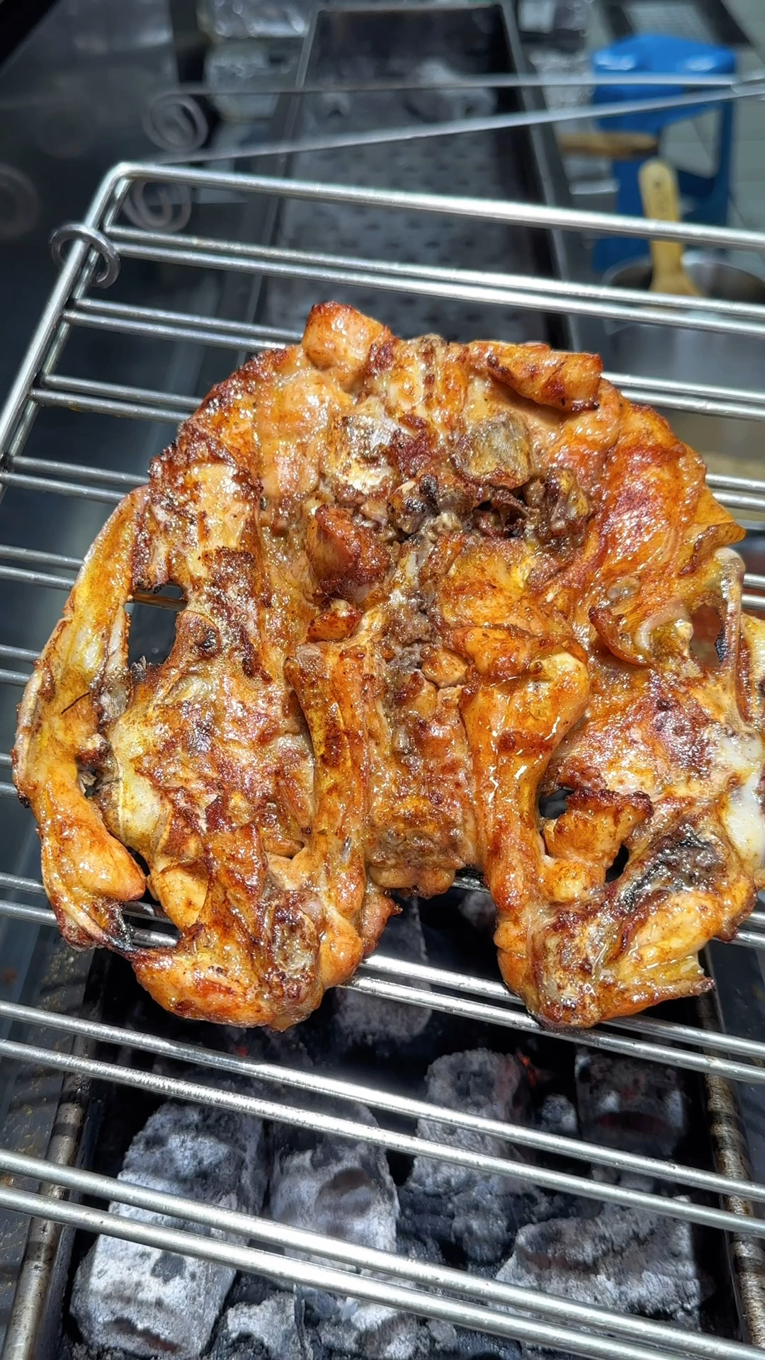 东北烧烤店的特色烤鸡架