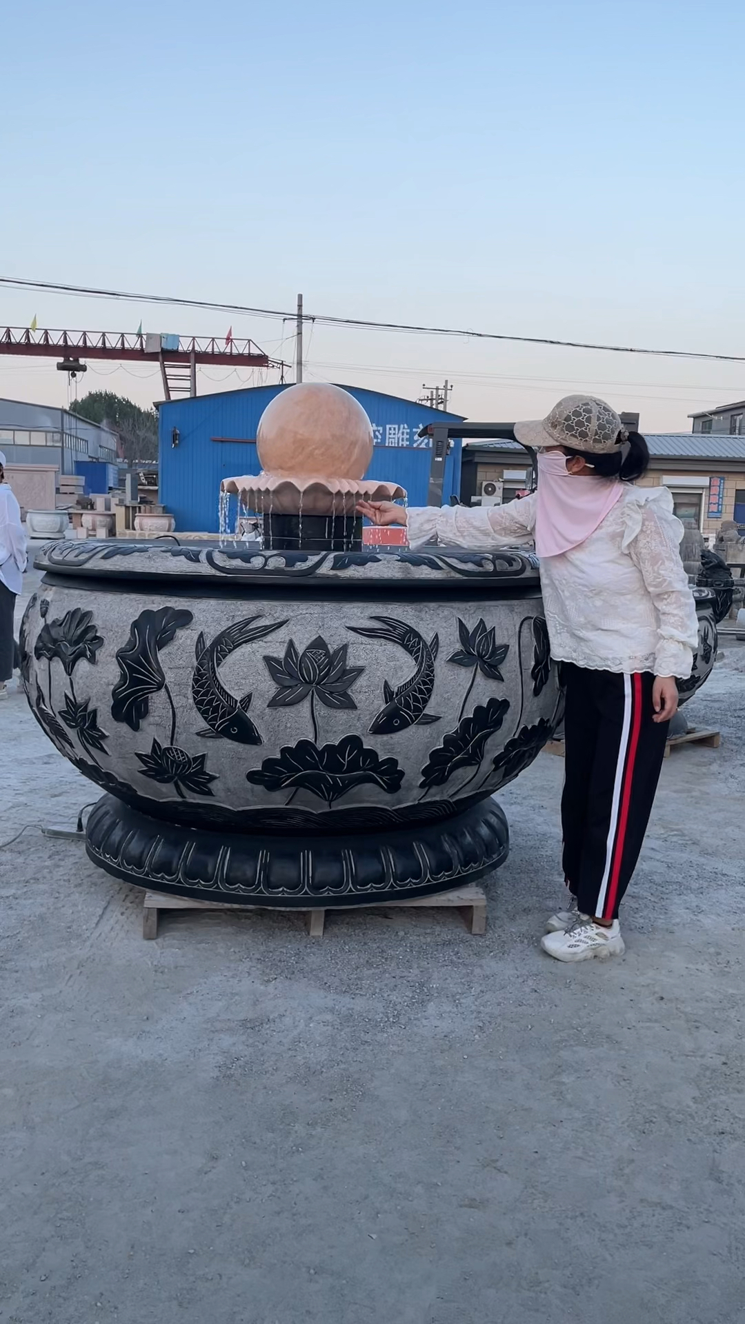 可以养锦鲤的鱼缸来啦
