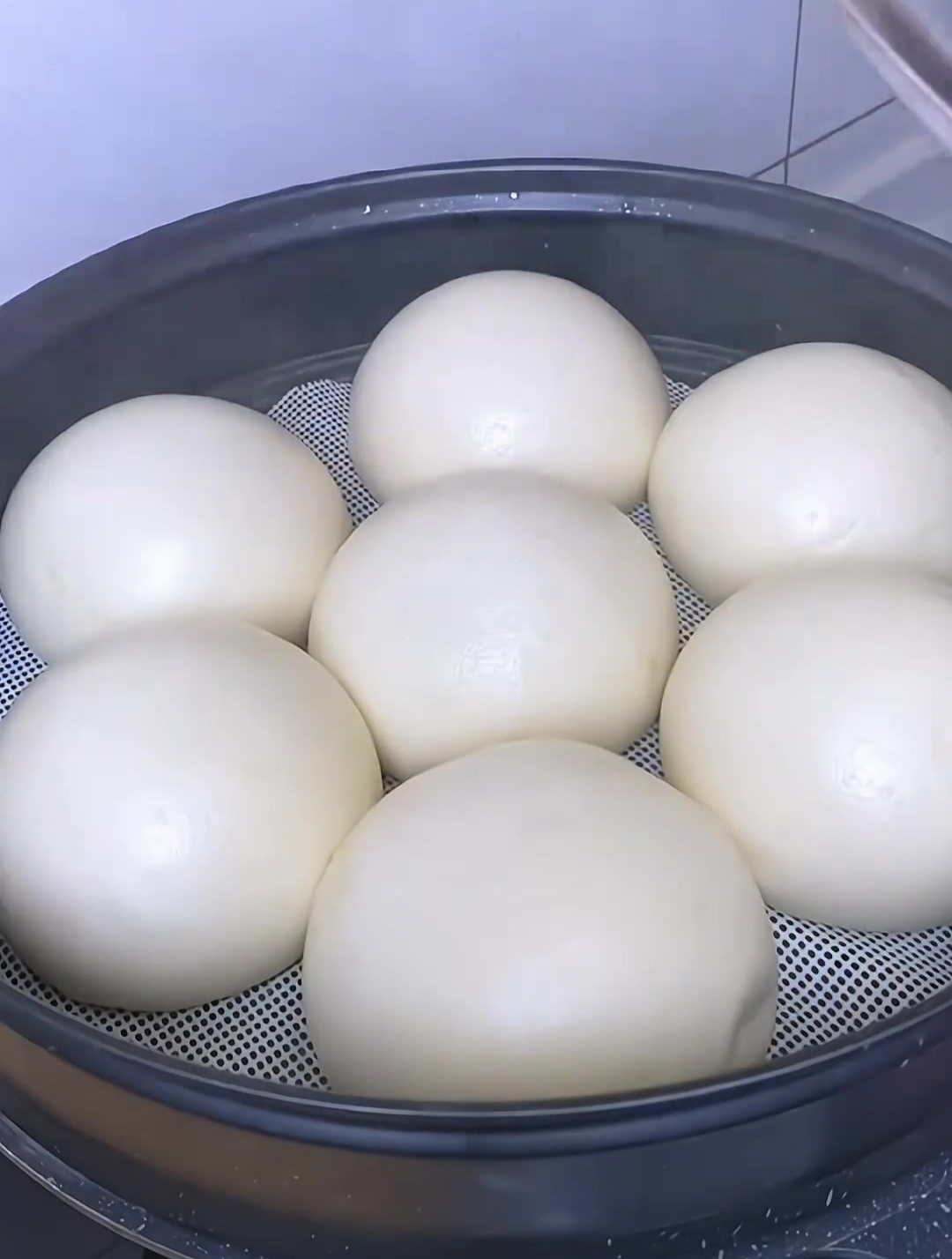 不用酵母不用泡打粉,就能做出蓬松萱软白白胖胖又好吃的大馒头