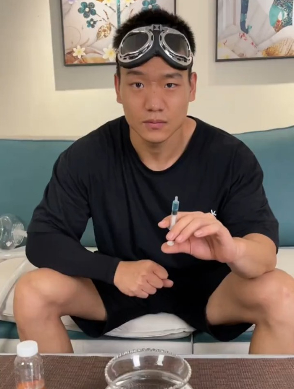 来看看金鱼繁殖术
