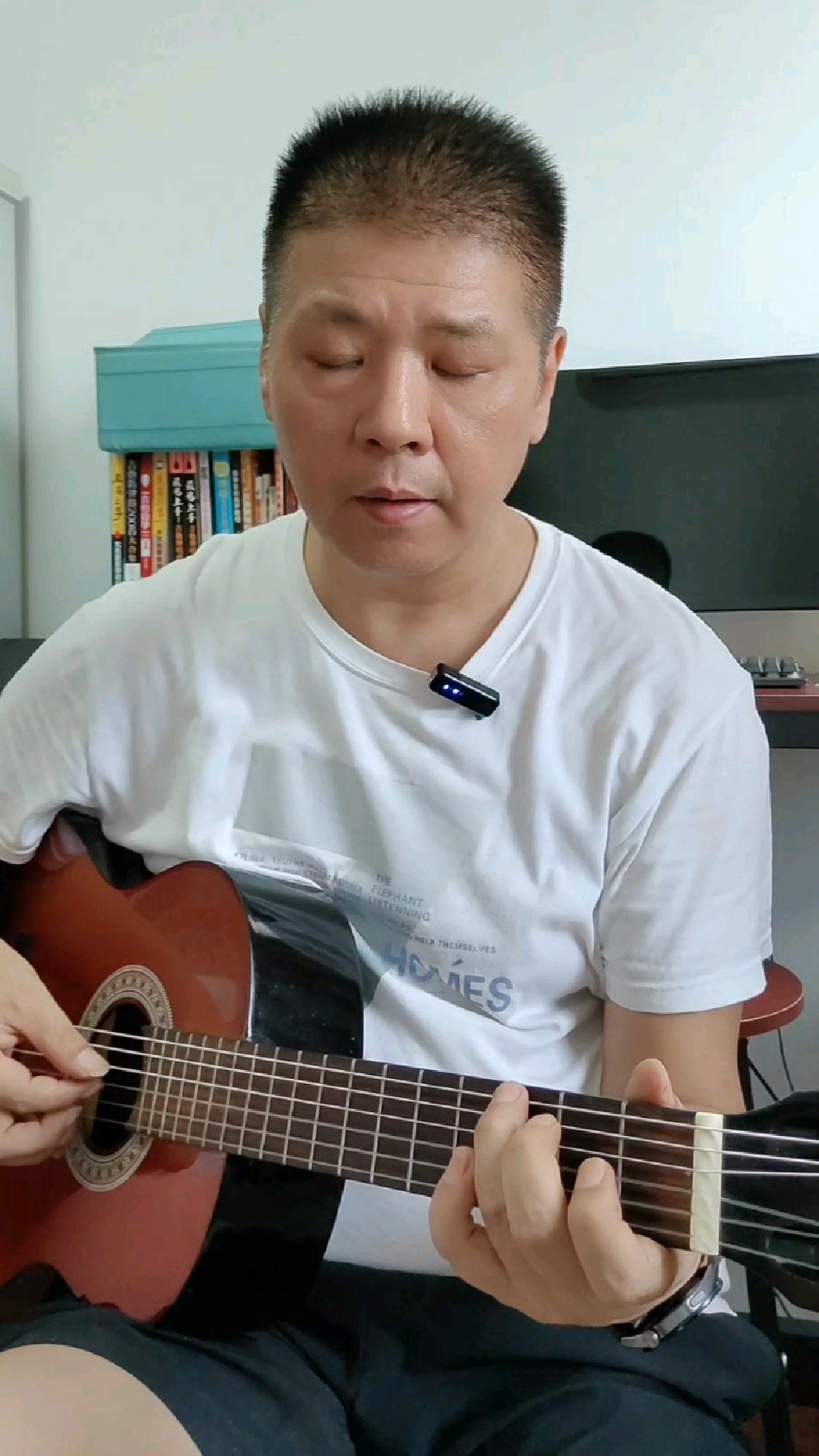 吉他指弹,单音加和弦《只要平凡》