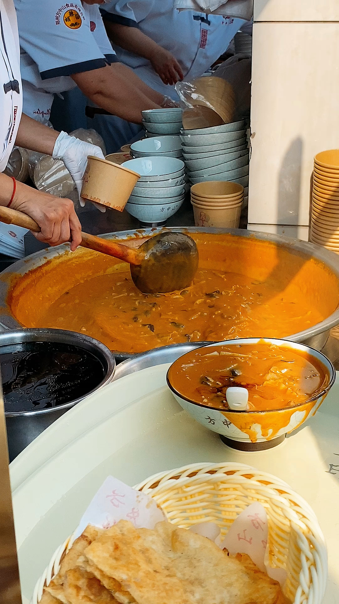 方中山胡辣汤,外地人来郑州必打卡的胡辣汤!