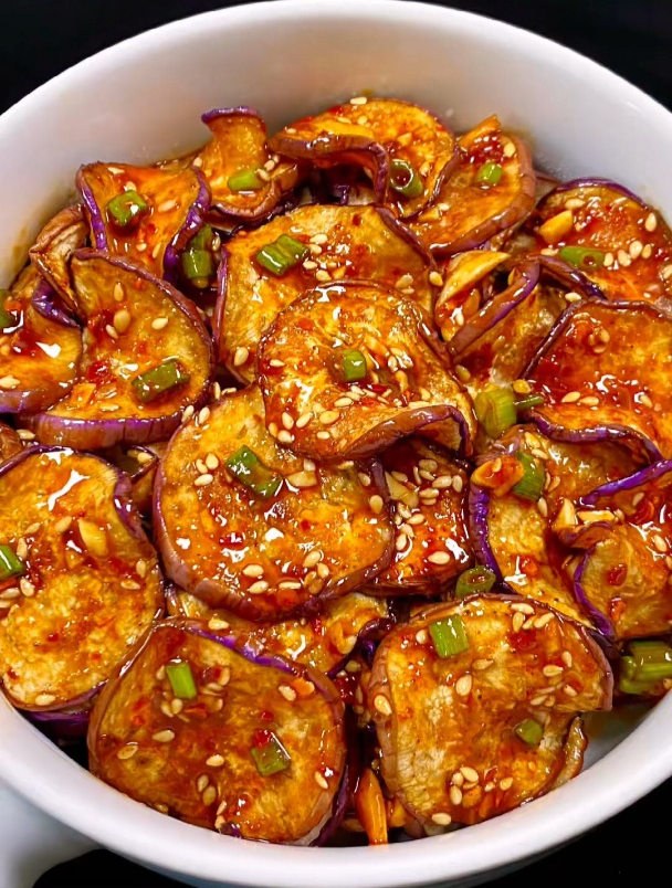 夏季天热一定要吃的八道经典家常素菜