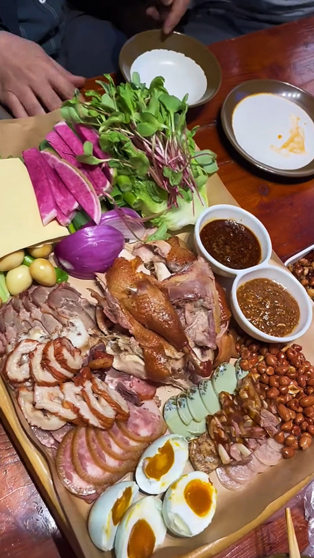 这样的熟食拼盘,多有食欲
