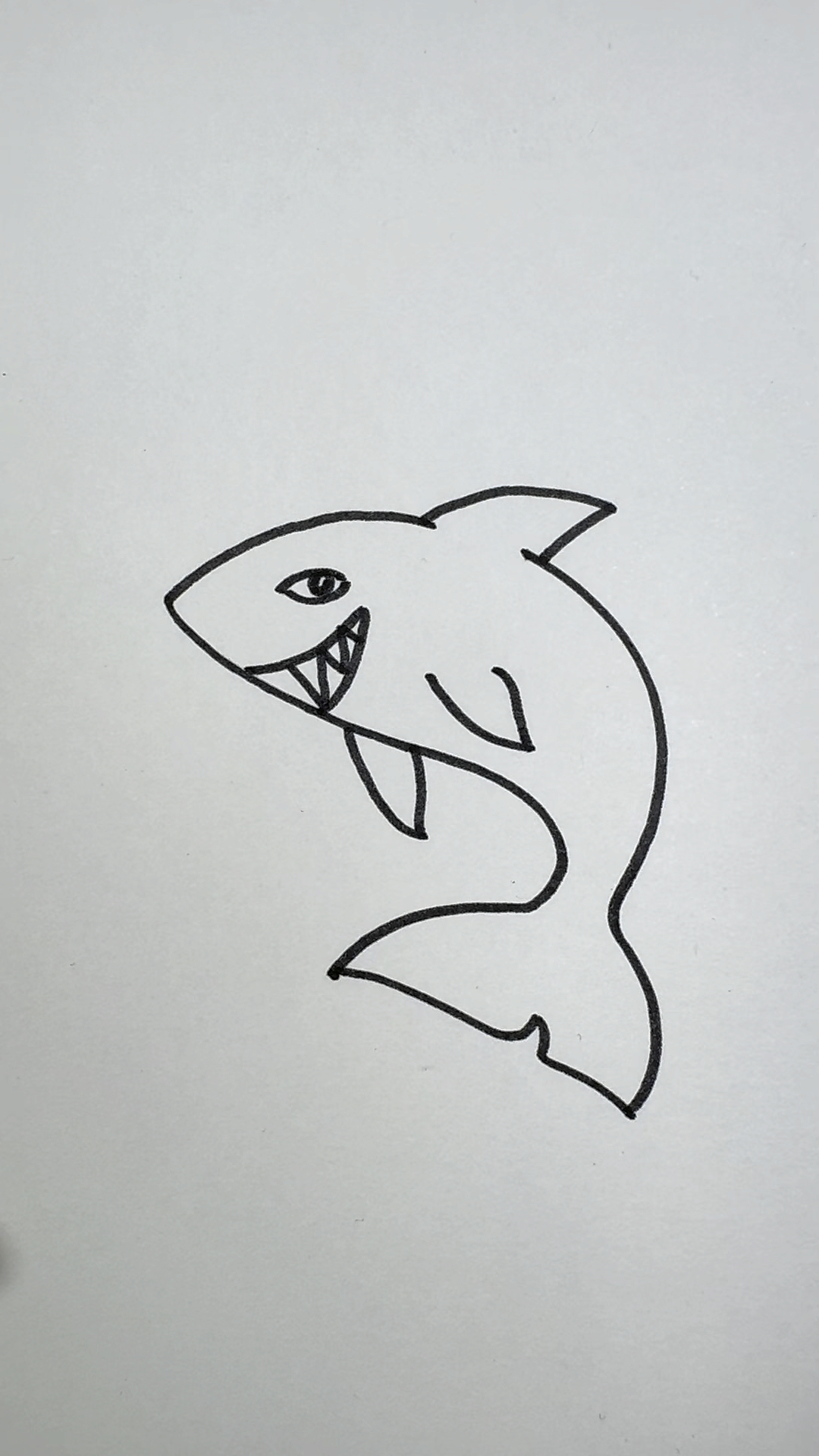 鲨鱼简笔画,简单易学