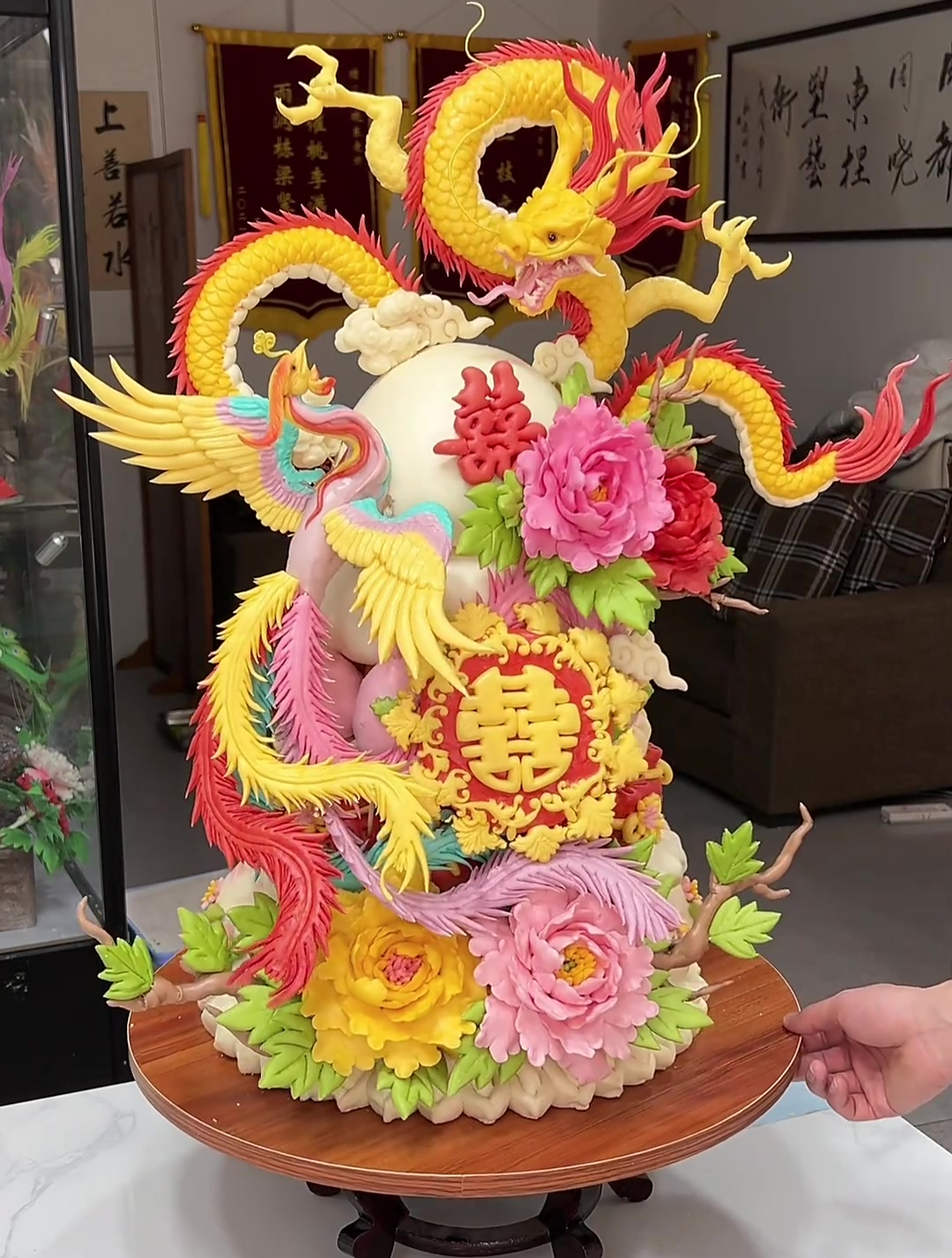 必须来一套高端婚礼中式蛋糕,可以吃可以看美观大气!