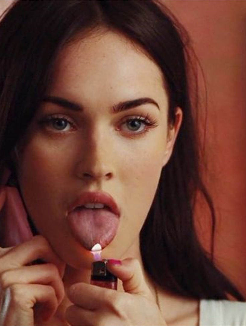 重口B级片!不是处女不配永生?大胸女孩开启副本,吃R肉续命