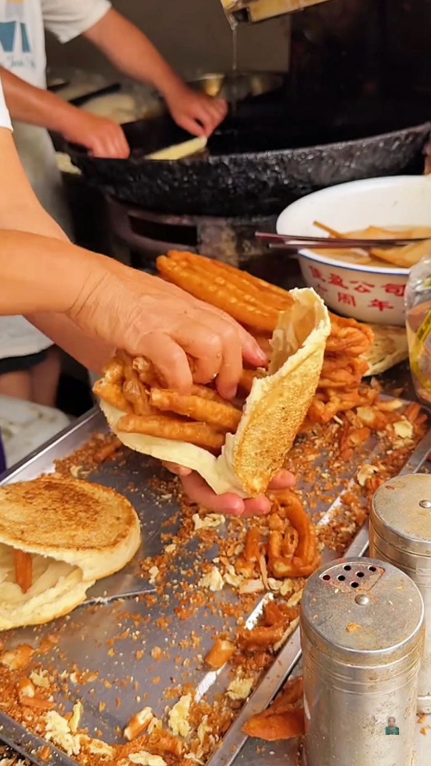 路边特色小吃,花样面食
