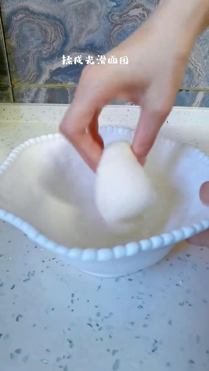 孩子都喜欢的三色千层糕,好看又好吃,芝士蛋堡