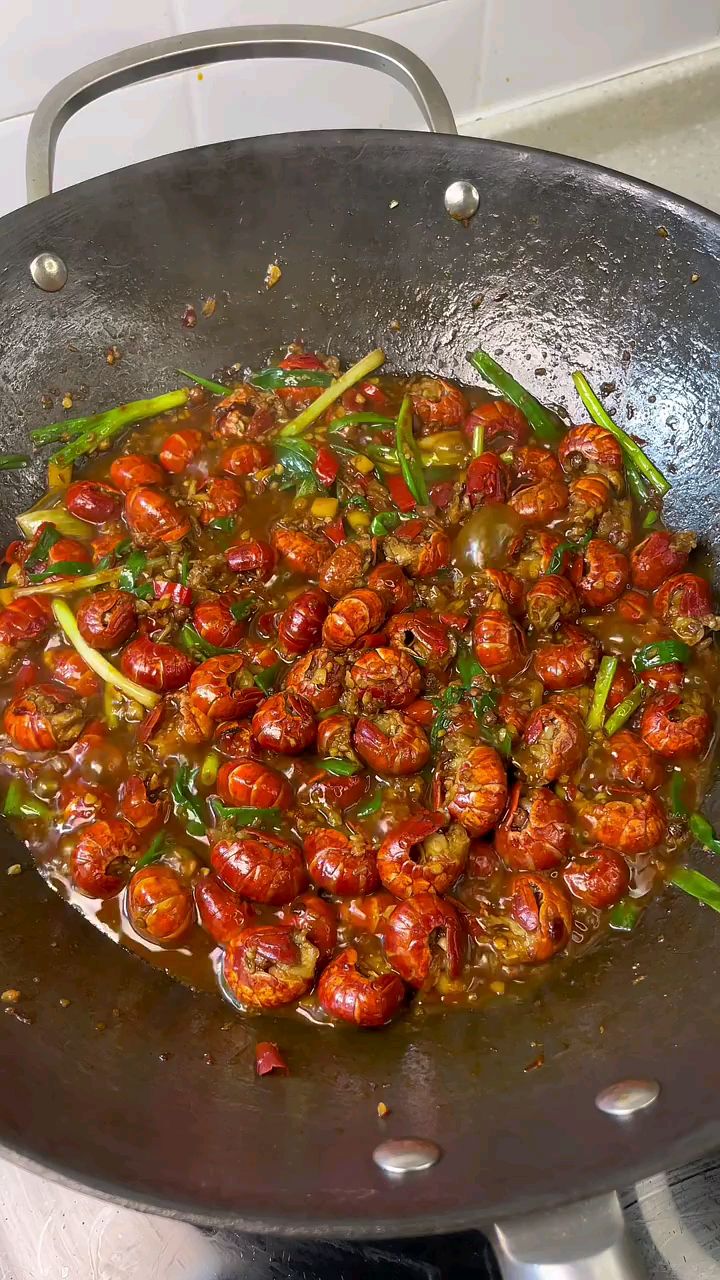 小龙虾尾做法,夏日必备菜品
