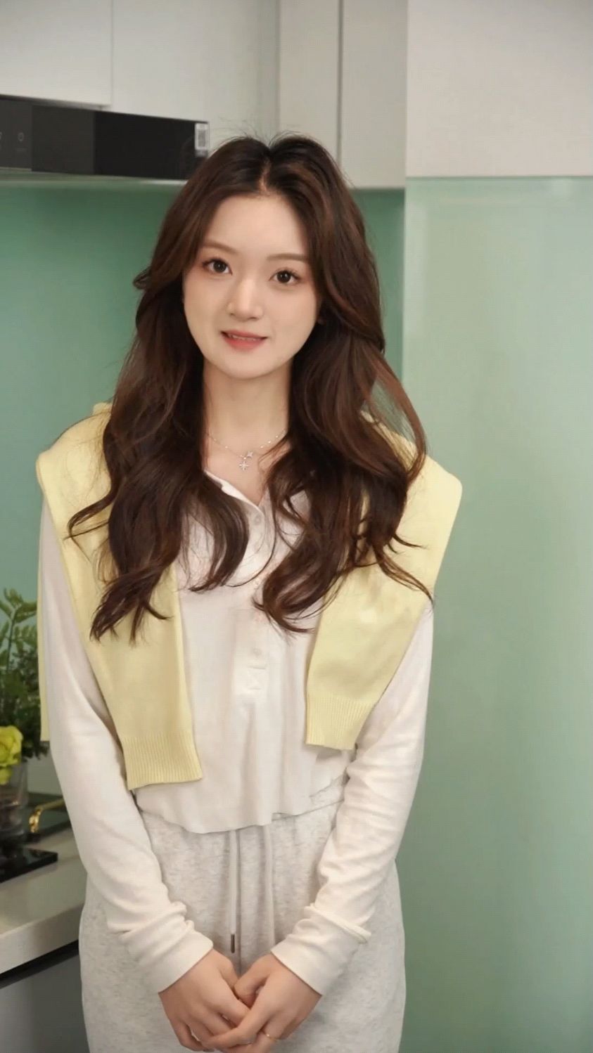 这是一种神奇的鱼菜共生系统,专门解决楼顶种菜的问题。