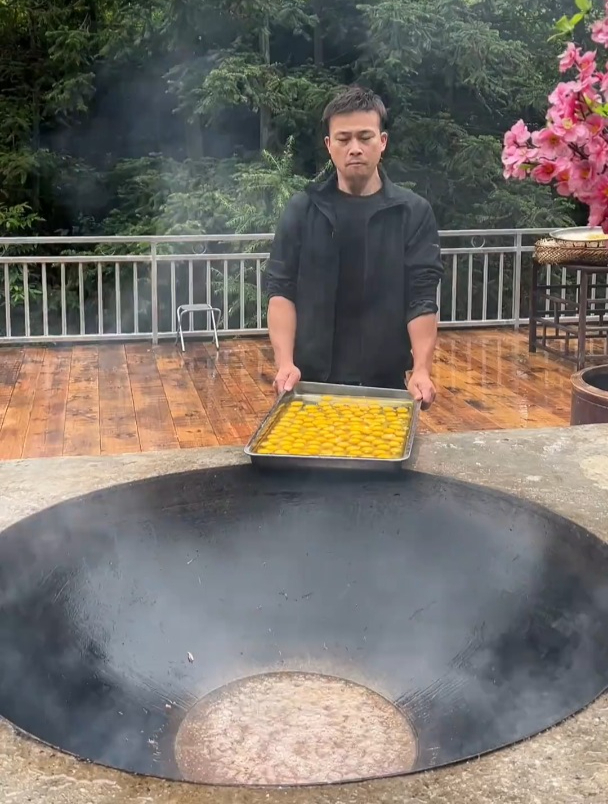 把家乡的味道分享给大家鸡蛋炒河粉