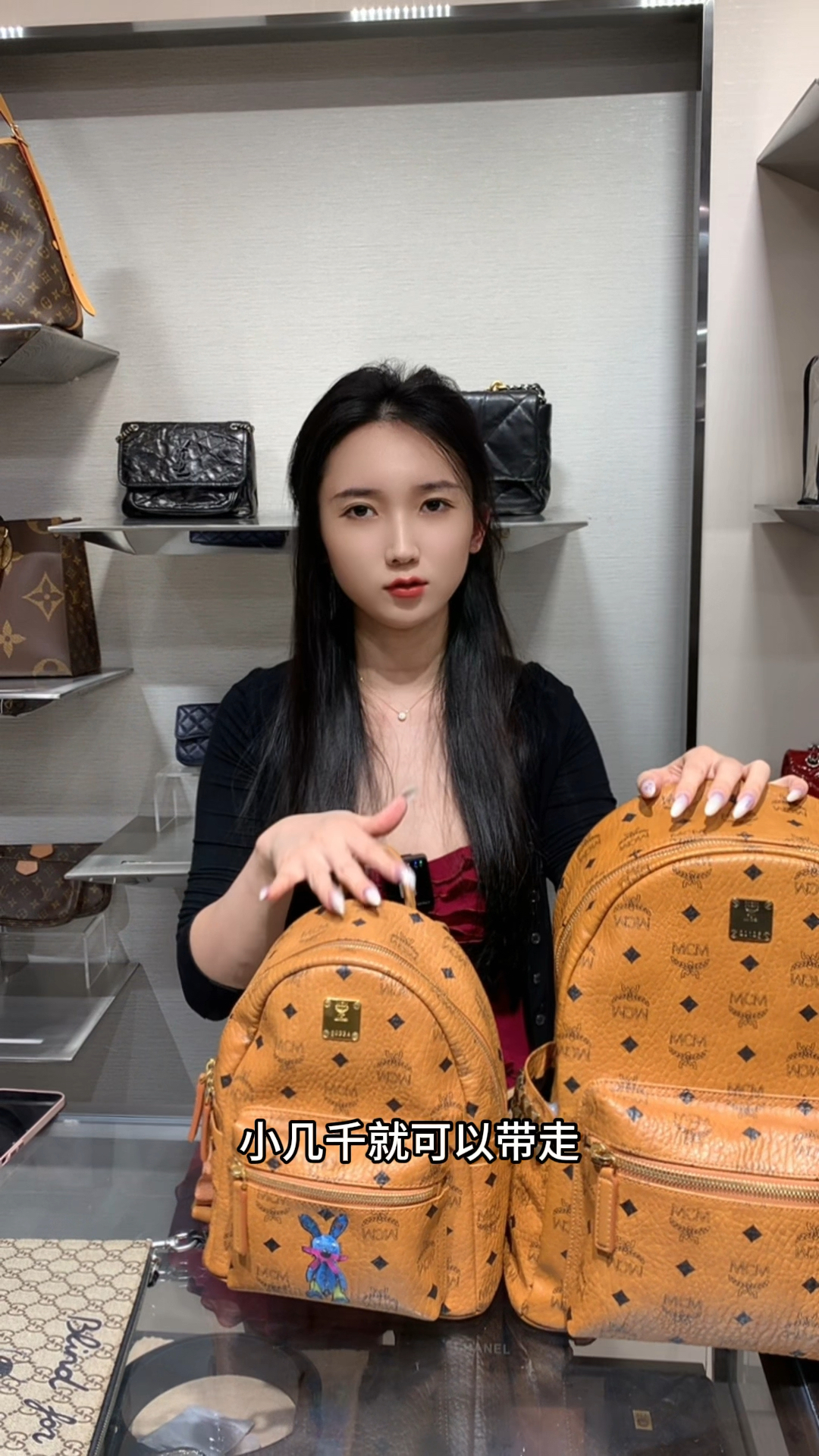 性价比超高的mcm双肩包小号vs中小号你们会选哪个尺寸呢