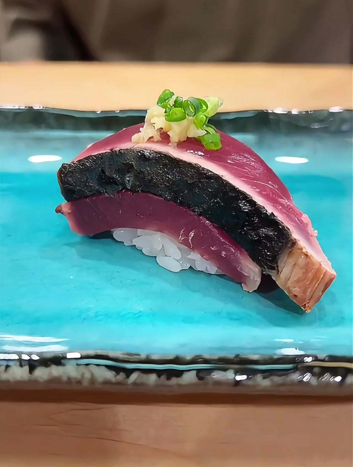 鲣鱼生鱼片手握寿司:鲜到极致的味蕾诱惑