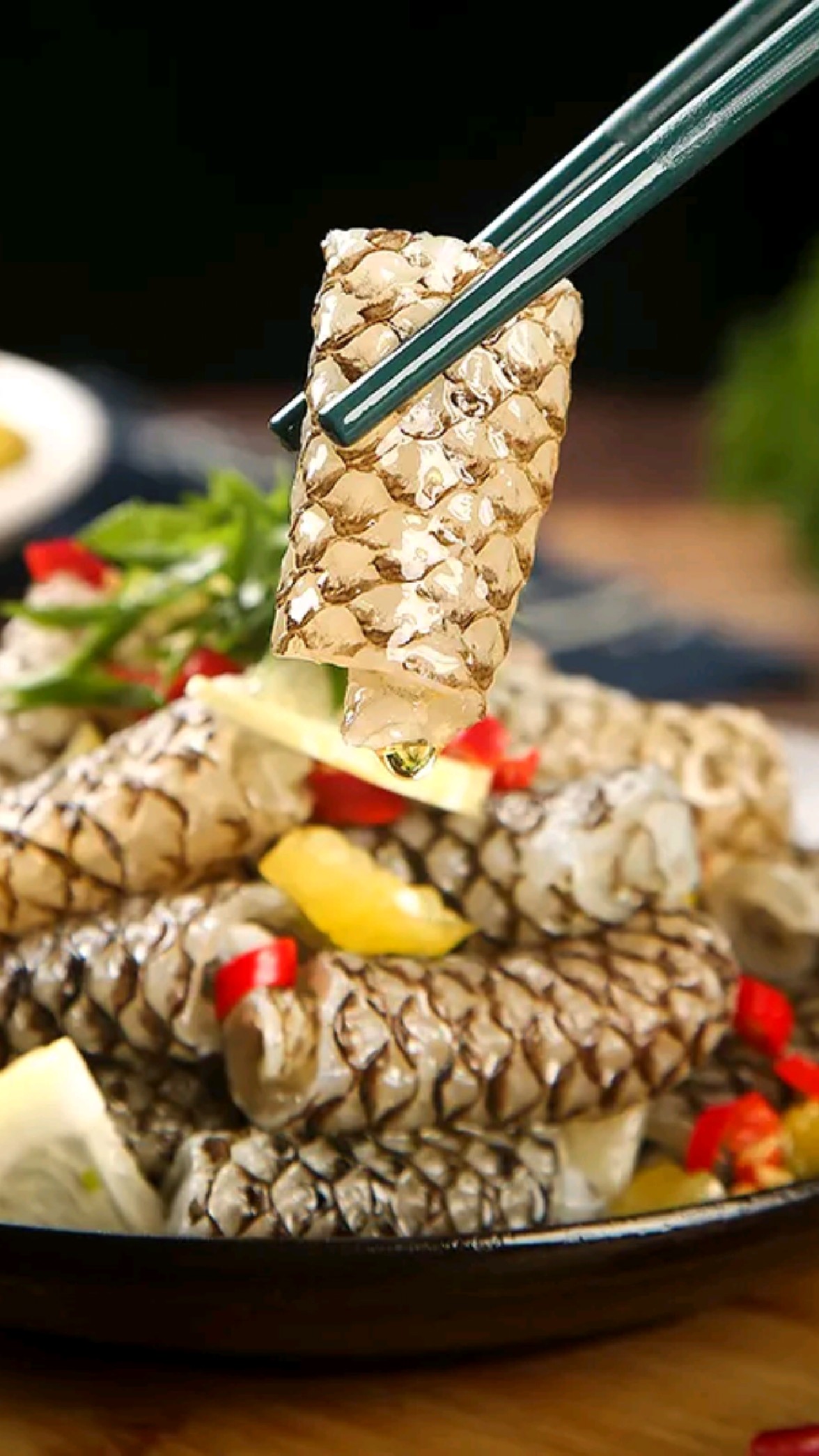 香辣鱼皮它好吃吗?