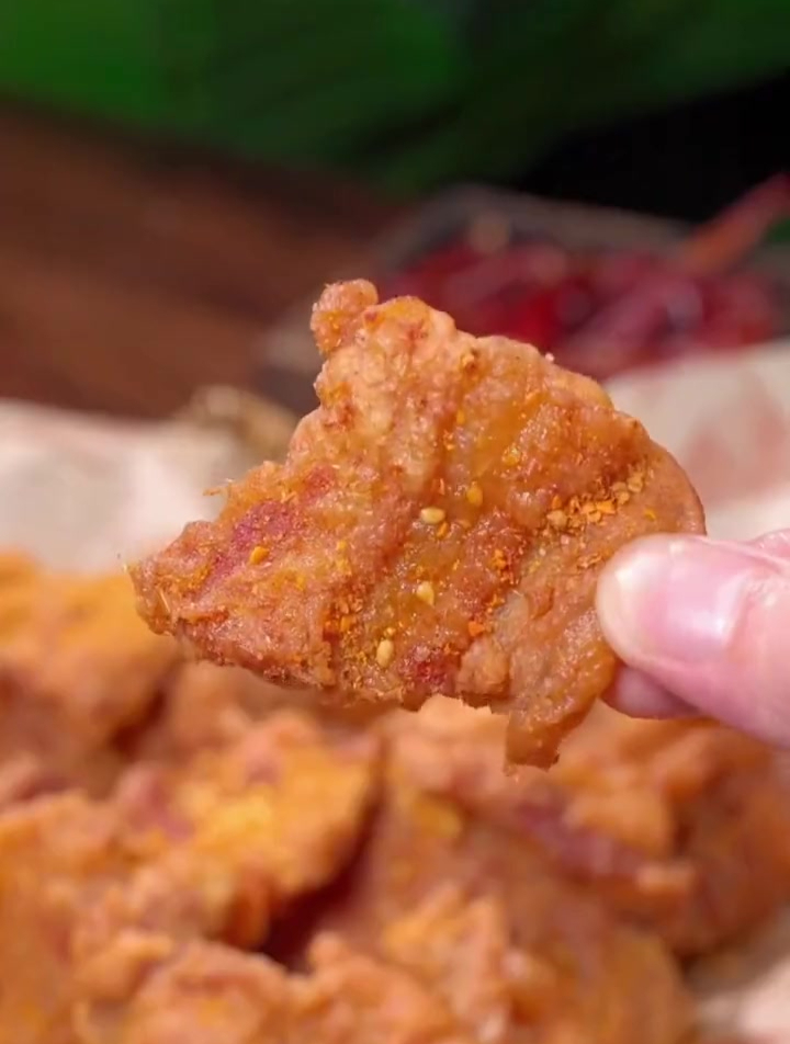 又酥又脆的油炸食物做法,比烧开水还简单,又酥又脆放凉也不回软