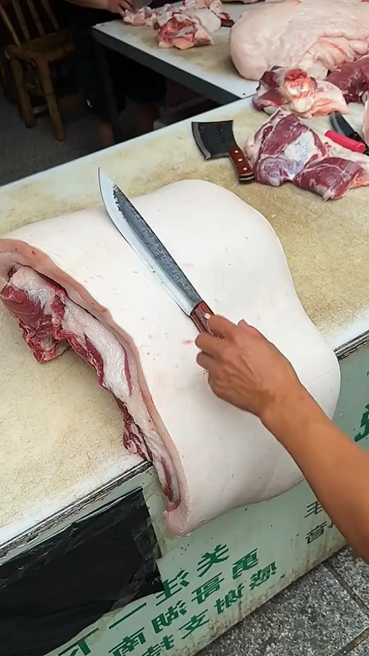 农村土猪肉非常好吃