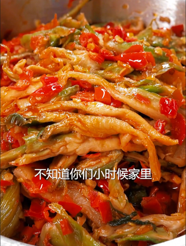 不知道你们小时候有没有吃过儿菜,一根一根地吃,根本停不下来