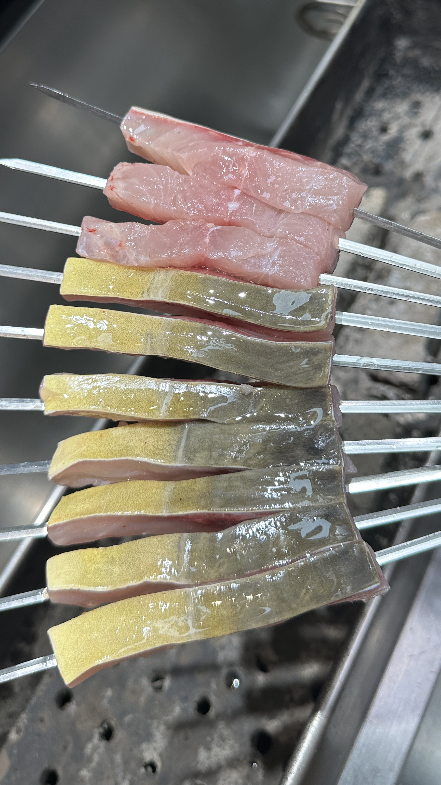 烧烤店的特色烤镜鲤