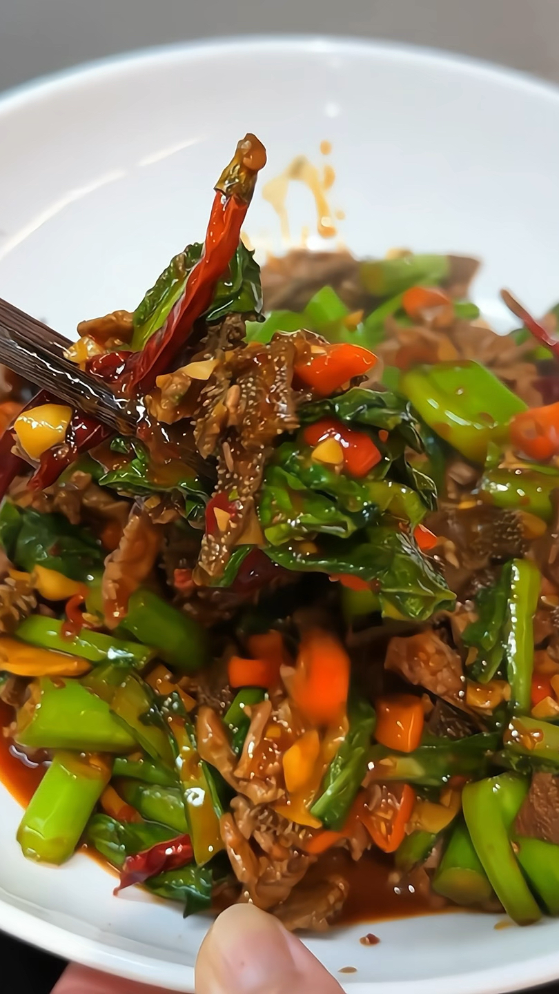 干锅牛肉的新做法,非常值得一试#家常菜