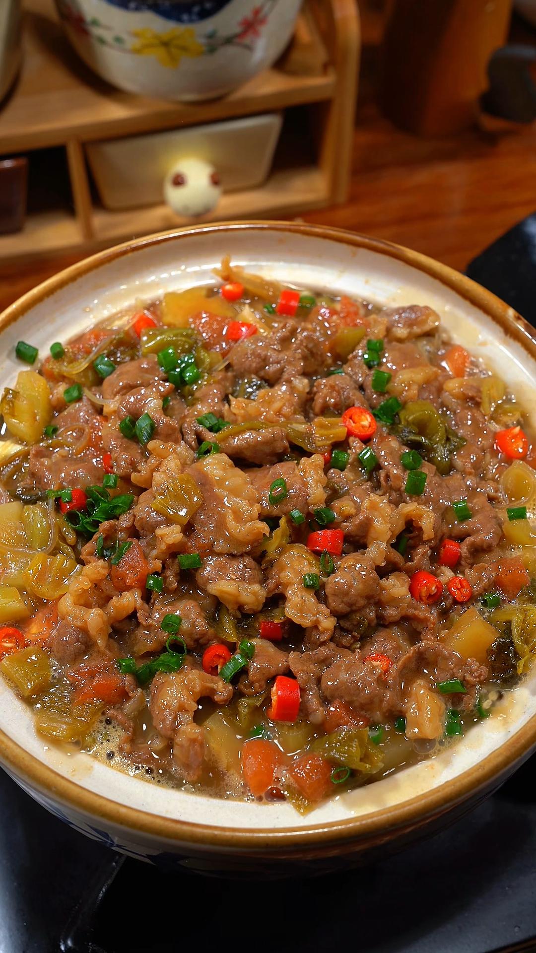 酸菜牛肉粉丝煲,鲜香美味又下饭