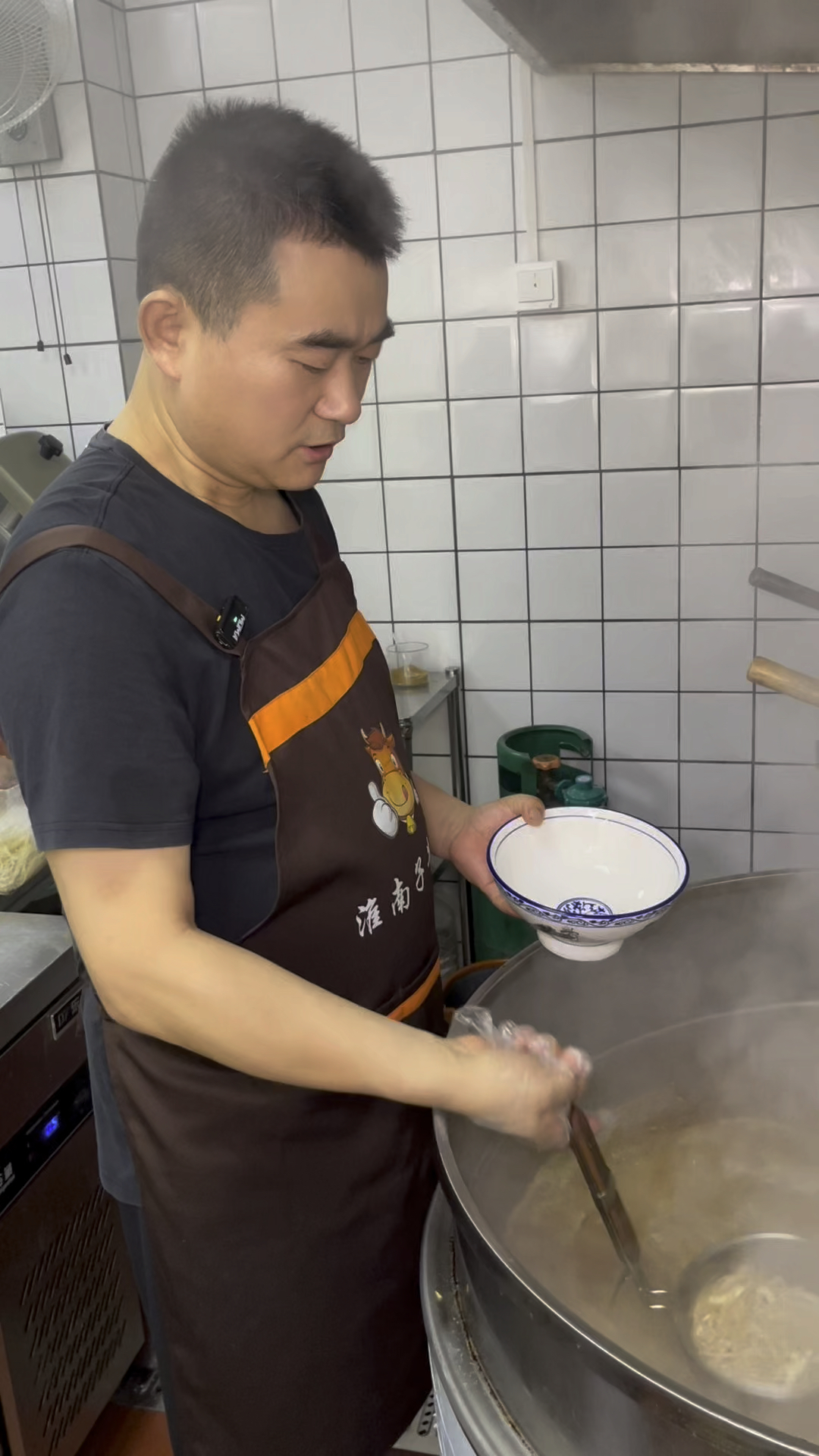 合肥望江西路做淮南牛肉汤的祖师爷,大家有认识的吗?