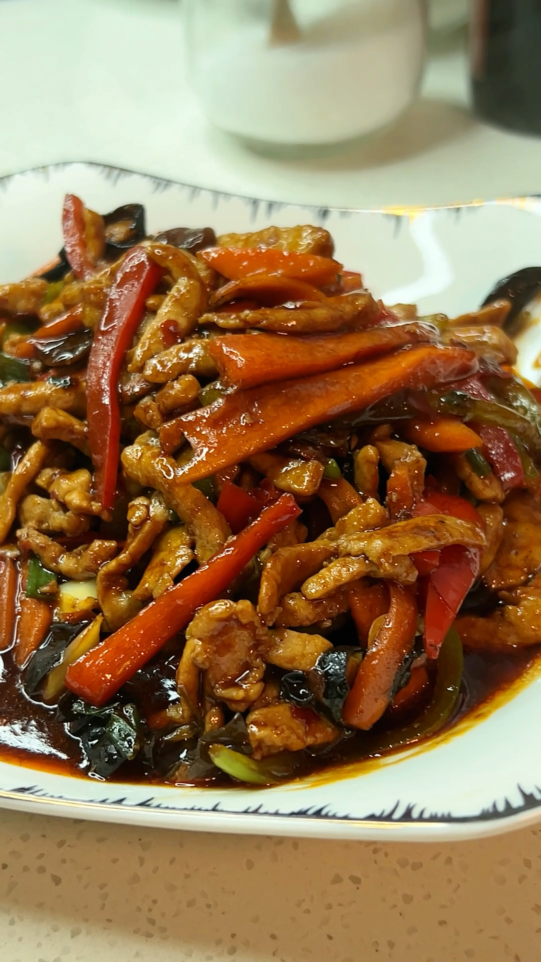 一定要试试这道超级好吃的下饭菜鱼香肉丝!一起看奥运学做菜吧!