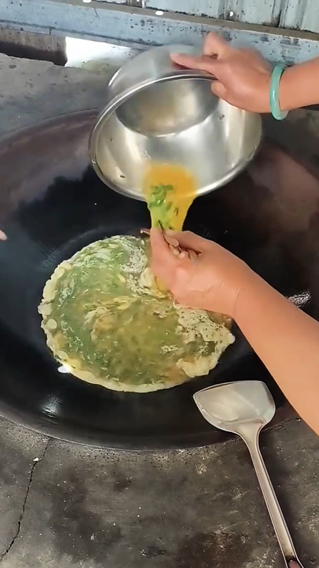 制作好吃美味的韭菜煎鸡蛋