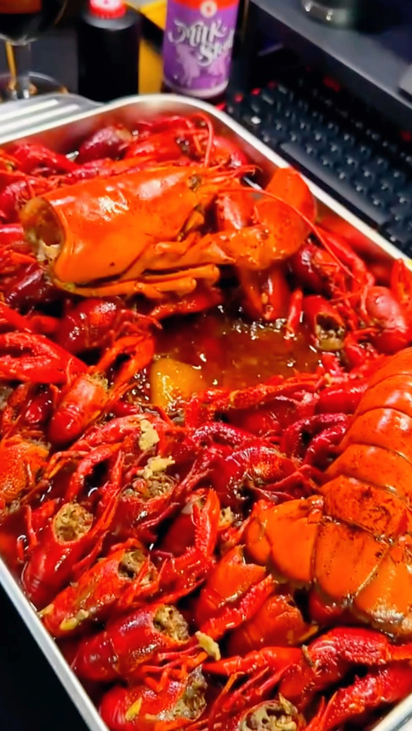 沉浸式夜宵之麻辣小龙虾