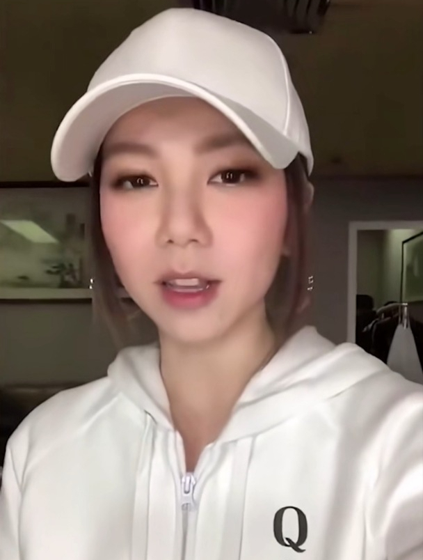 邓紫棋的又一个特异功能,嘟着金鱼嘴唱歌