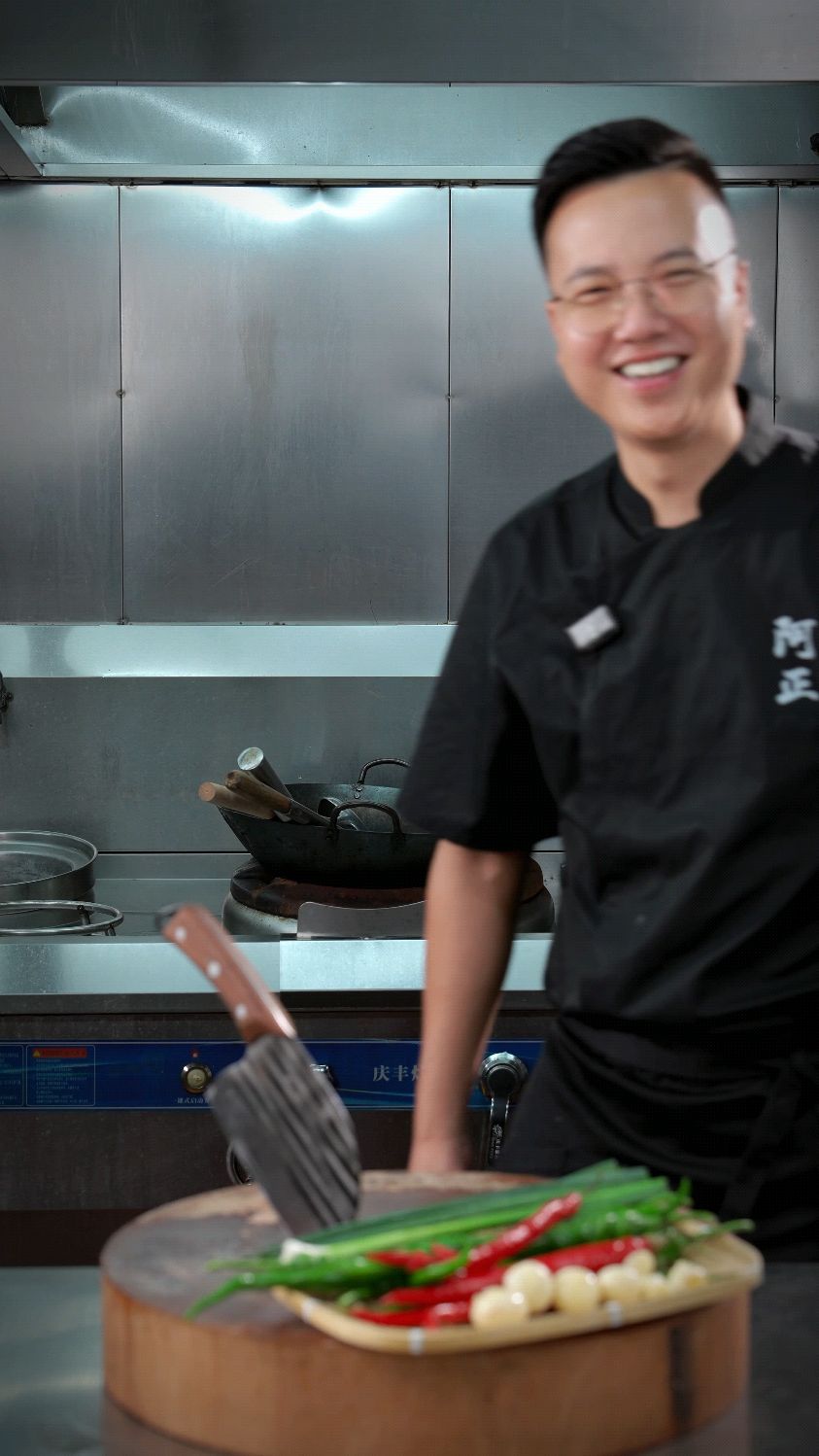 拆骨肉荷包蛋,爱过,做过。